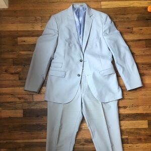 Light gray, Bitsiani, mens suit, 34x30/42.